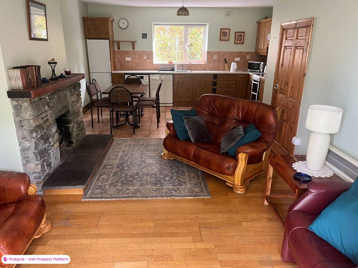 Townhouse for Sale in Glenbeigh, Kerry