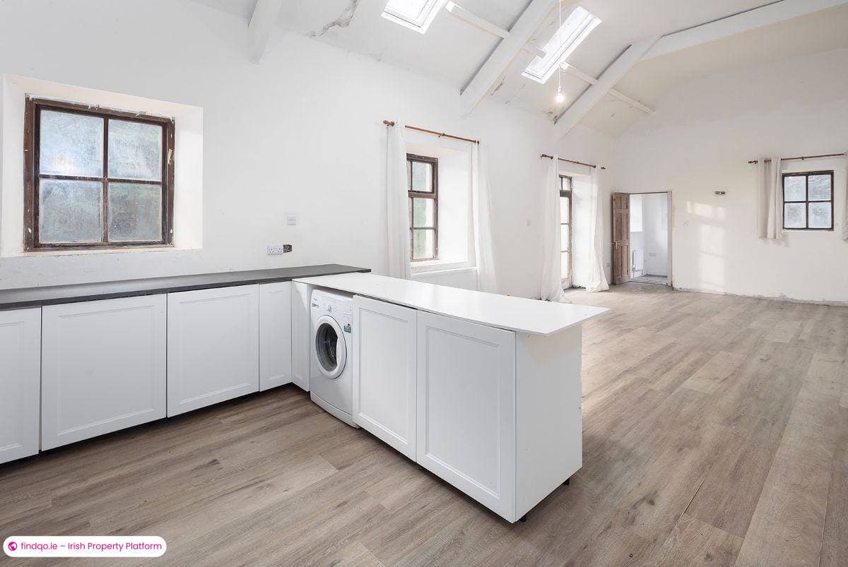 Detached house for Sale in Midleton, Cork