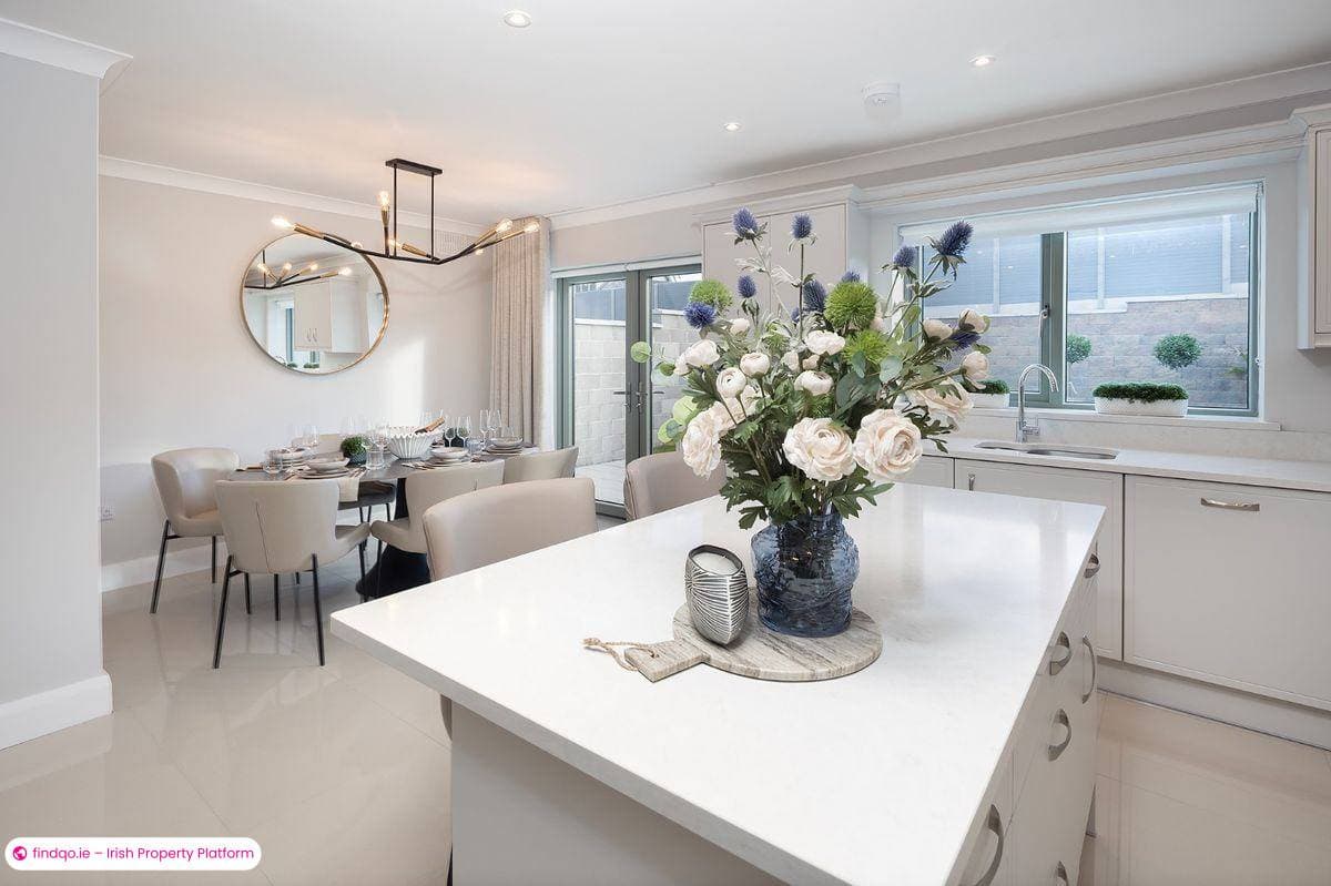 Semi-detached house for Sale in Ladysbridge, Cork