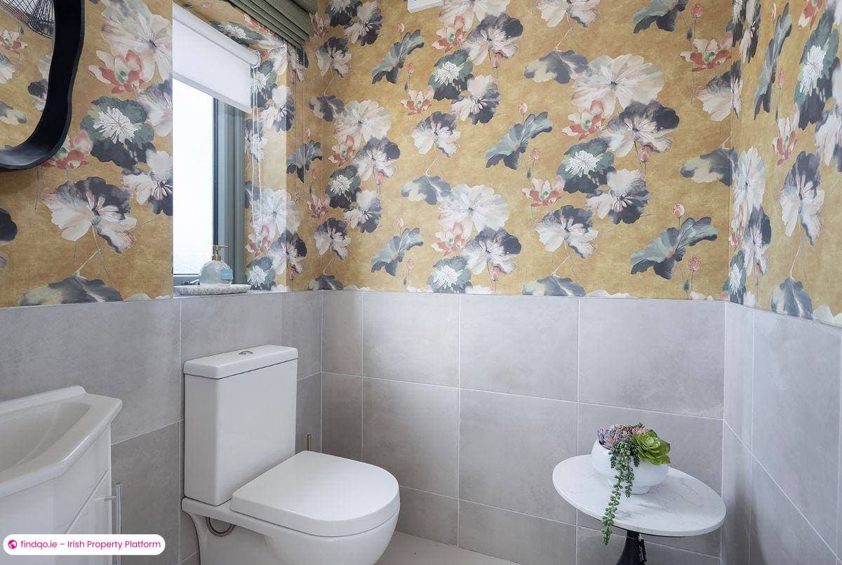 Semi-detached house for Sale in Ladysbridge, Cork