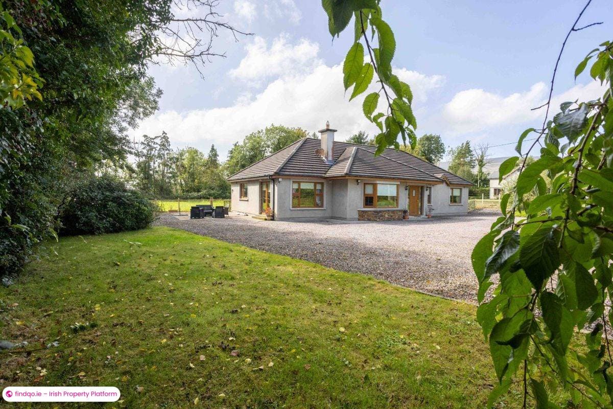 Bungalow for Sale in Milltown, Kerry