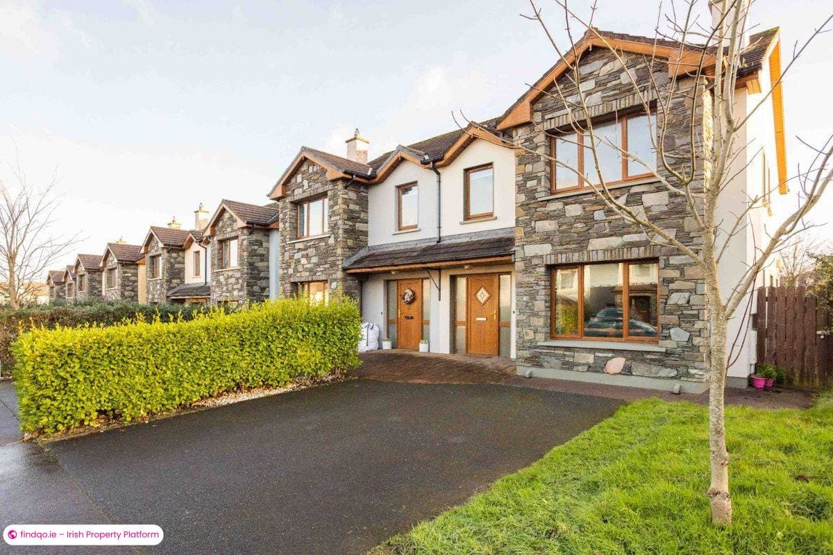 Semi-detached house for Sale in Killorglin, Kerry