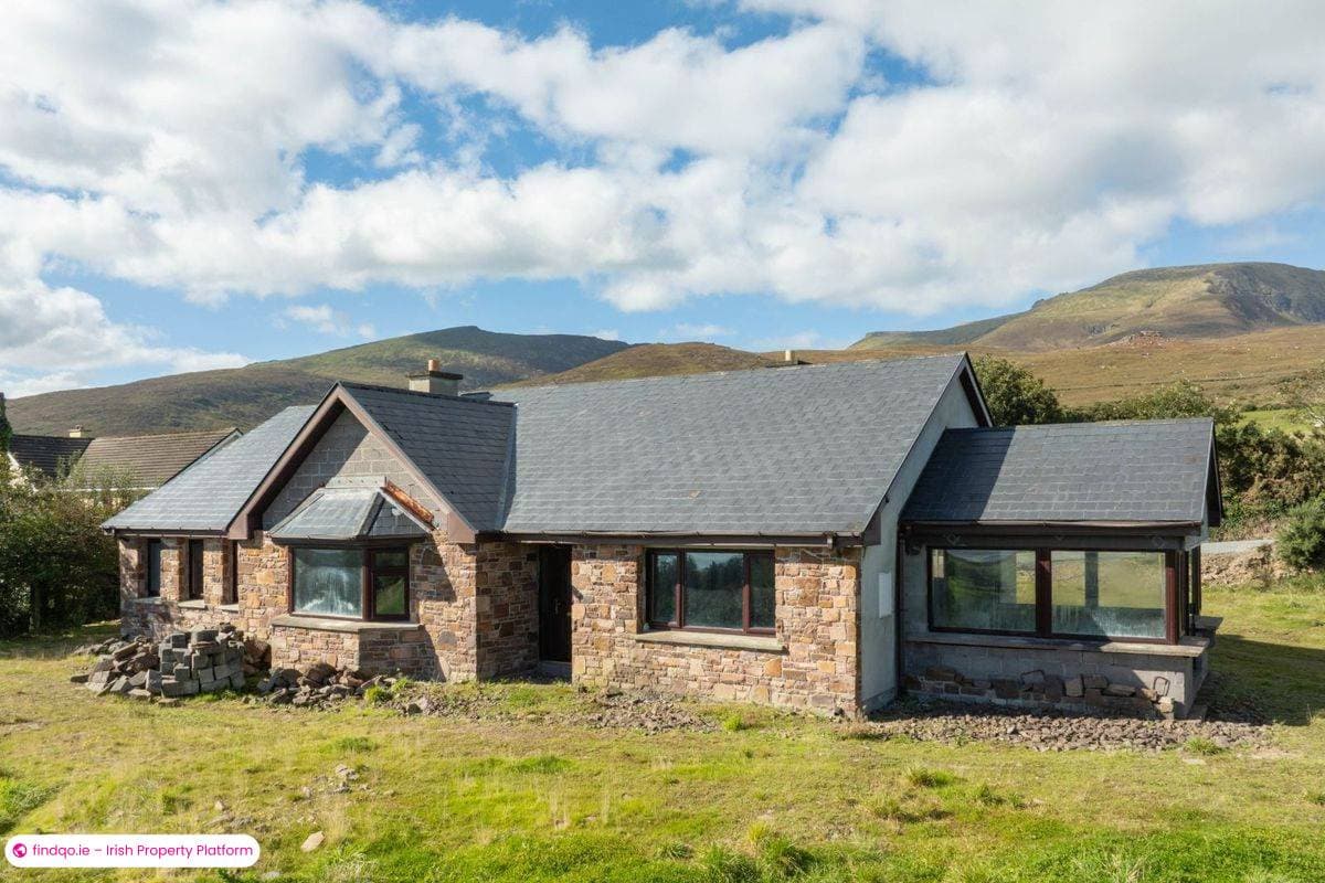 Bungalow for Sale in Castlemaine, Kerry