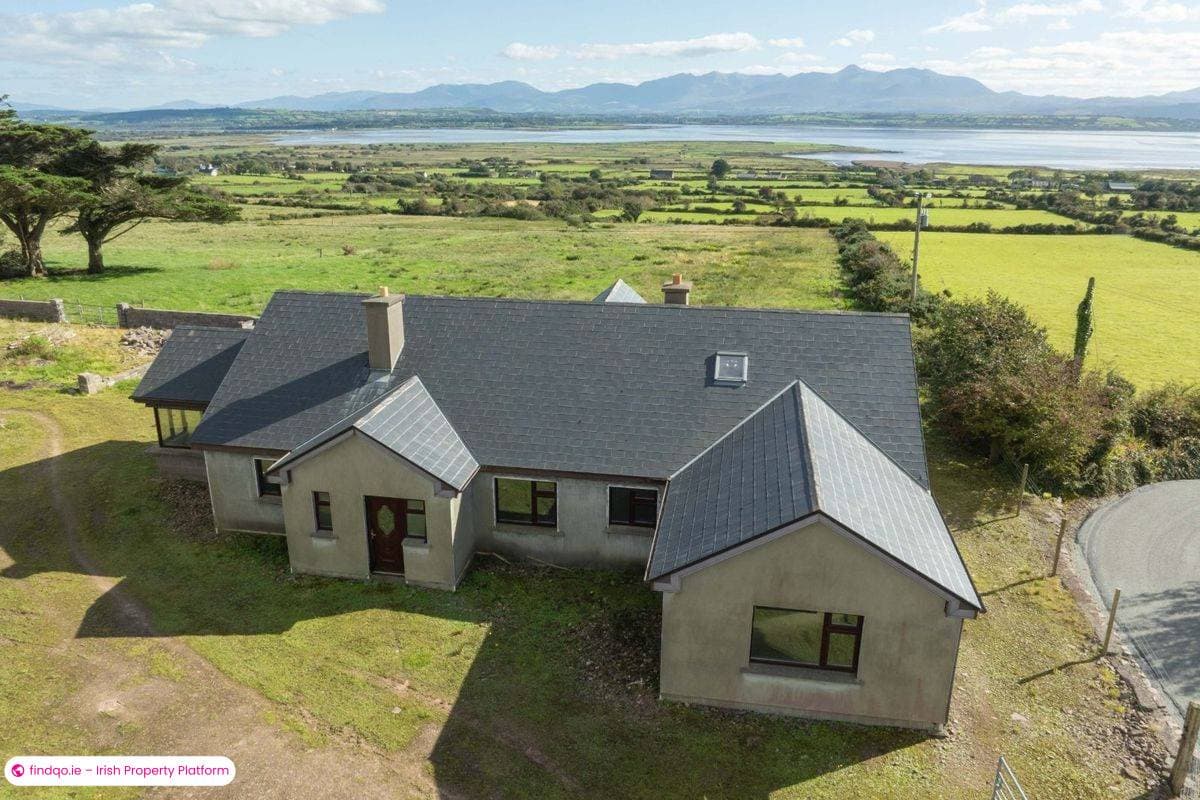 Bungalow for Sale in Castlemaine, Kerry