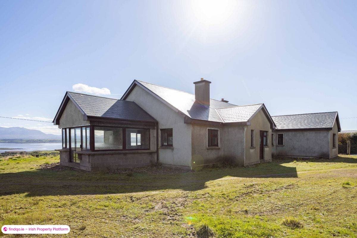 Bungalow for Sale in Castlemaine, Kerry