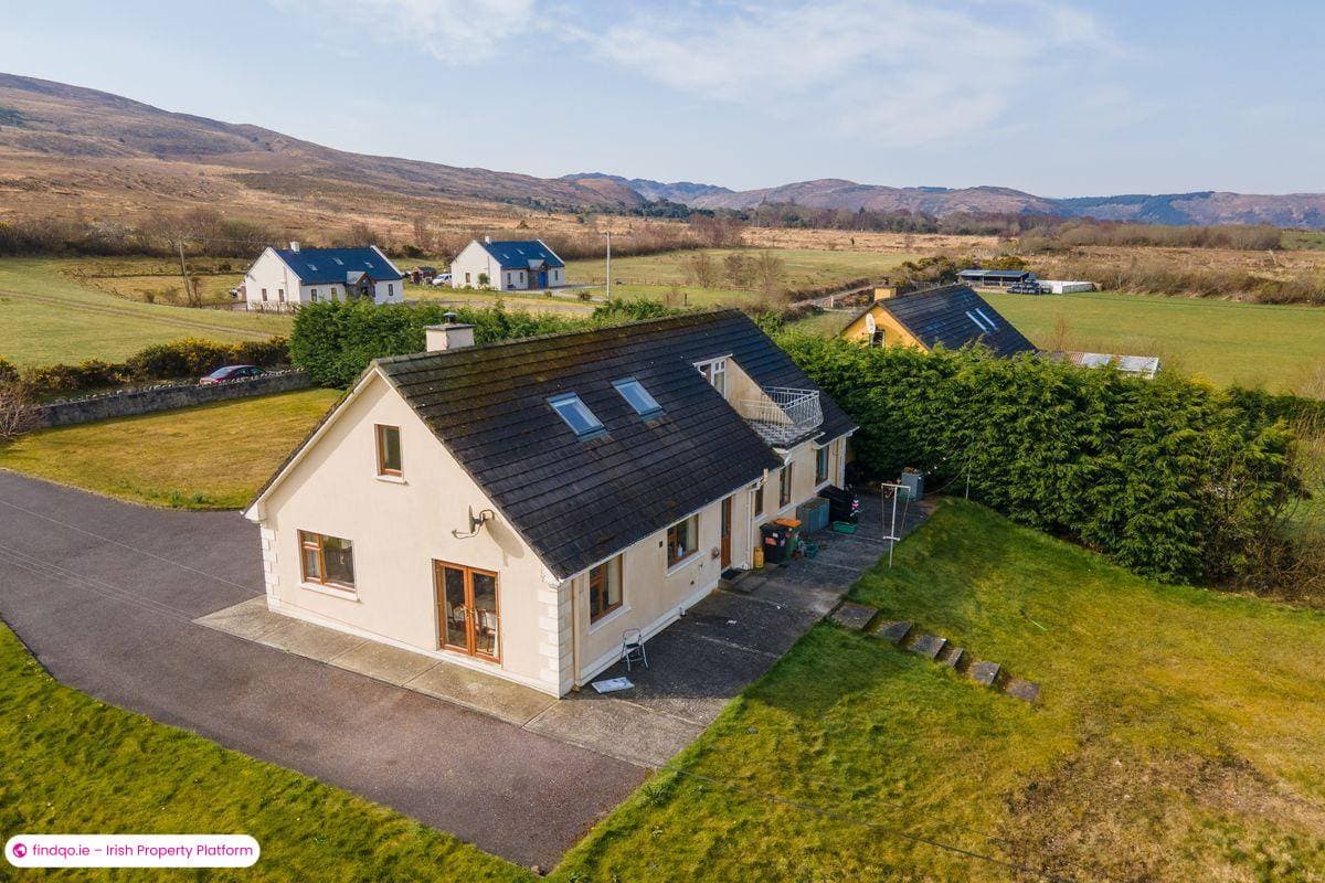 Detached house for Sale in Killorglin, Kerry