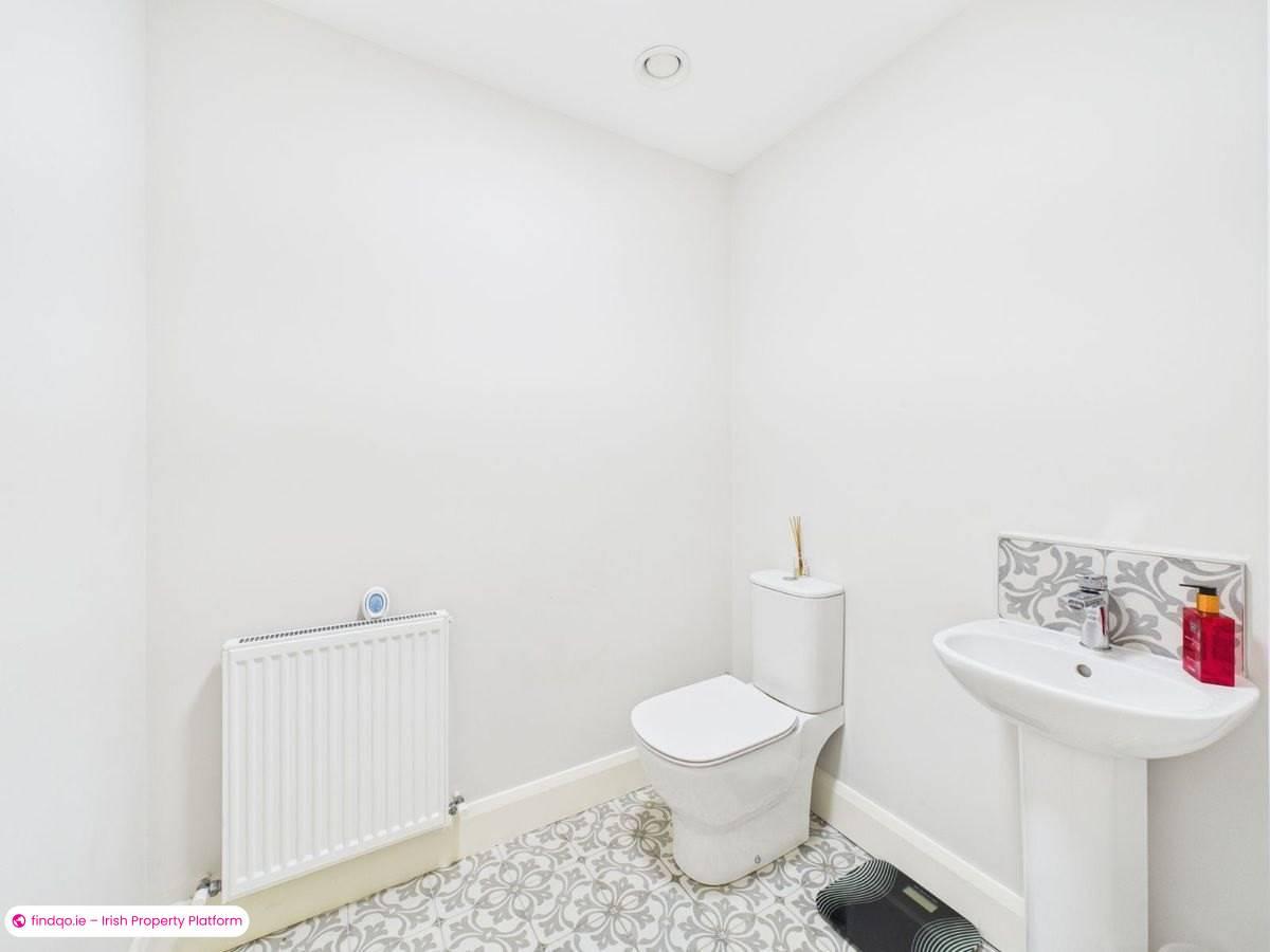 Terraced house for Sale in Lucan, Dublin (County)