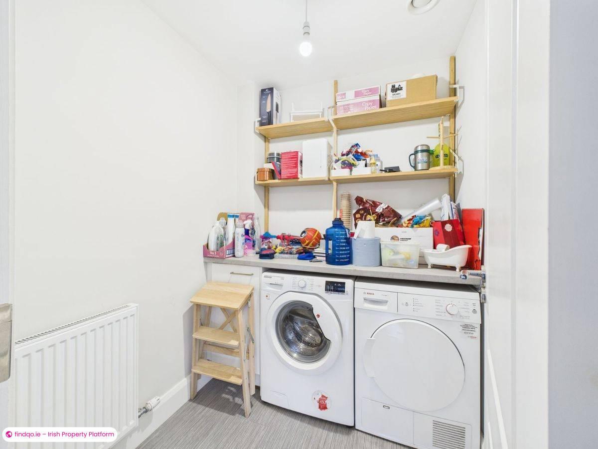 Terraced house for Sale in Lucan, Dublin (County)