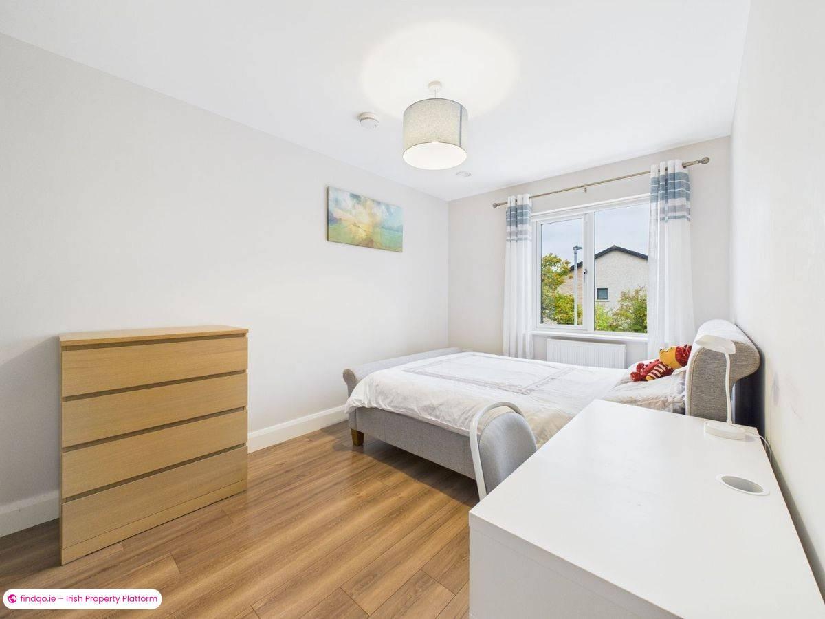 Terraced house for Sale in Lucan, Dublin (County)