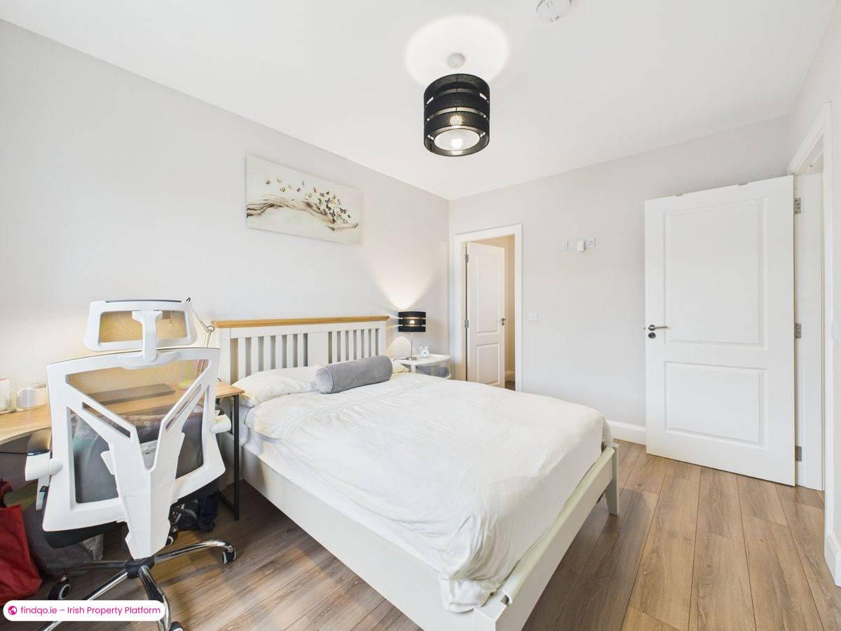 Terraced house for Sale in Lucan, Dublin (County)