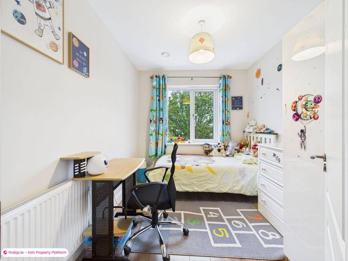 Terraced house for Sale in Lucan, Dublin (County)