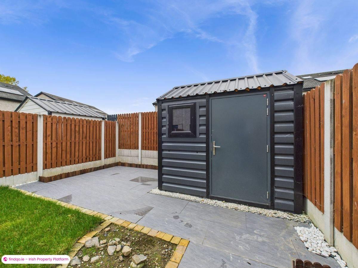 Terraced house for Sale in Lucan, Dublin (County)