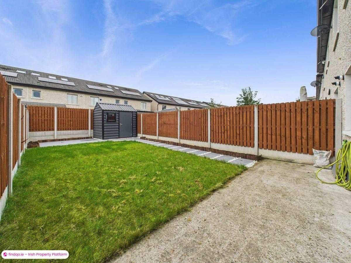 Terraced house for Sale in Lucan, Dublin (County)