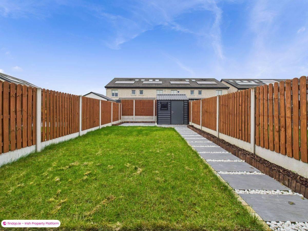 Terraced house for Sale in Lucan, Dublin (County)
