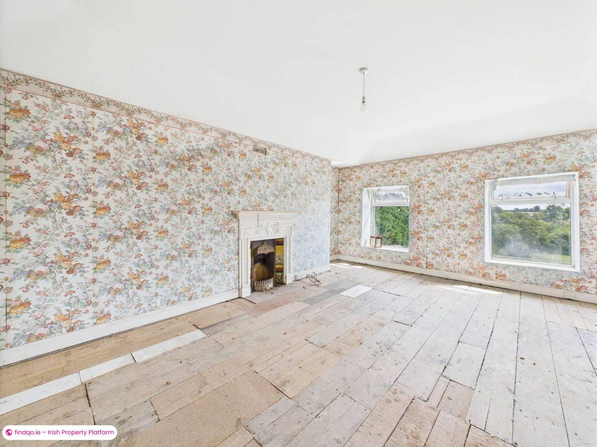 Semi-detached house for Sale in Rathangan, Kildare