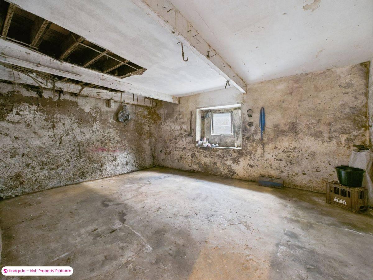 Semi-detached house for Sale in Rathangan, Kildare