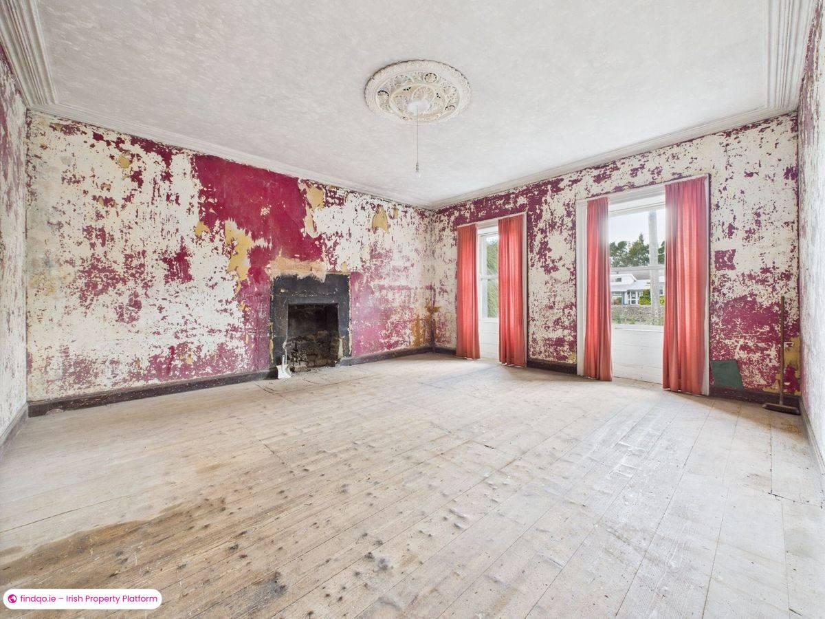 Semi-detached house for Sale in Rathangan, Kildare