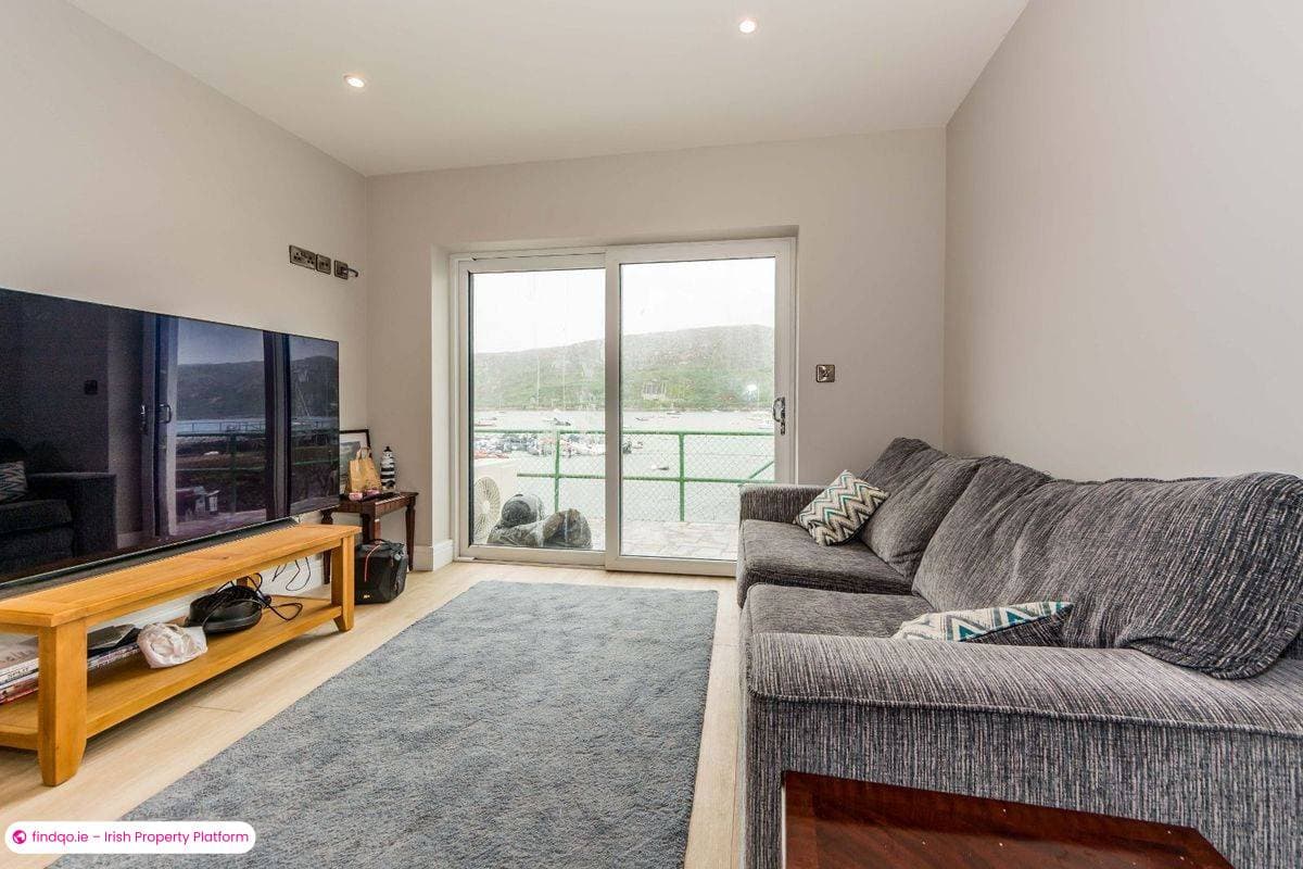 Apartment for Sale in Goleen, Cork