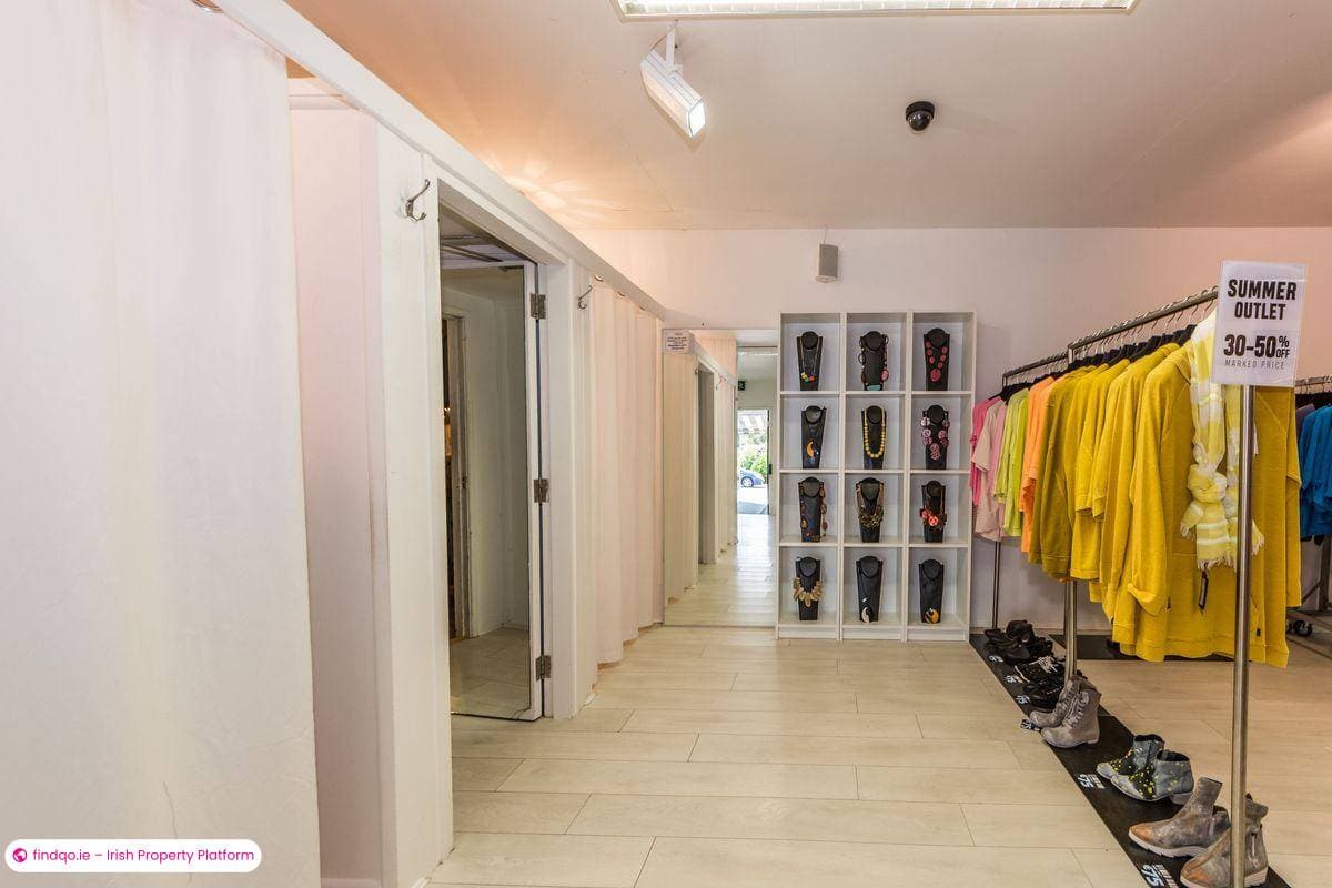 Detached house for Sale in Goleen, Cork