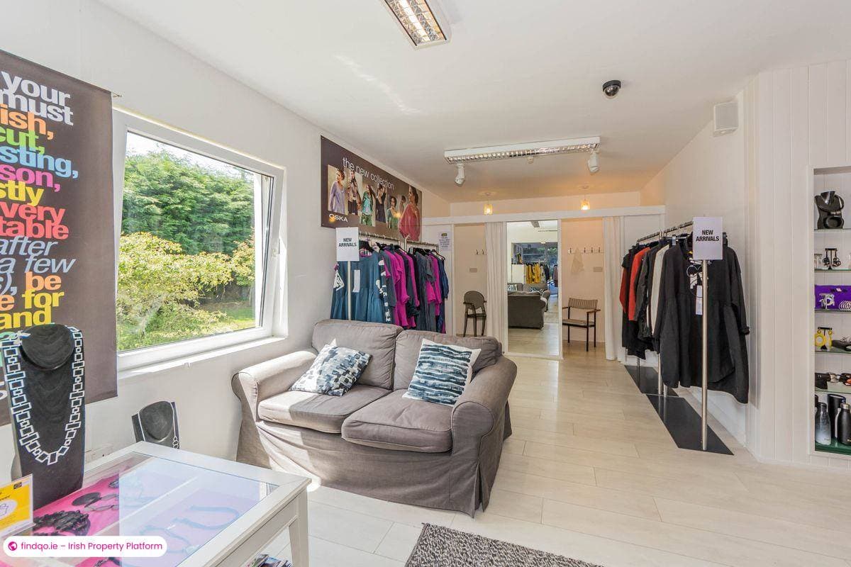 Detached house for Sale in Goleen, Cork