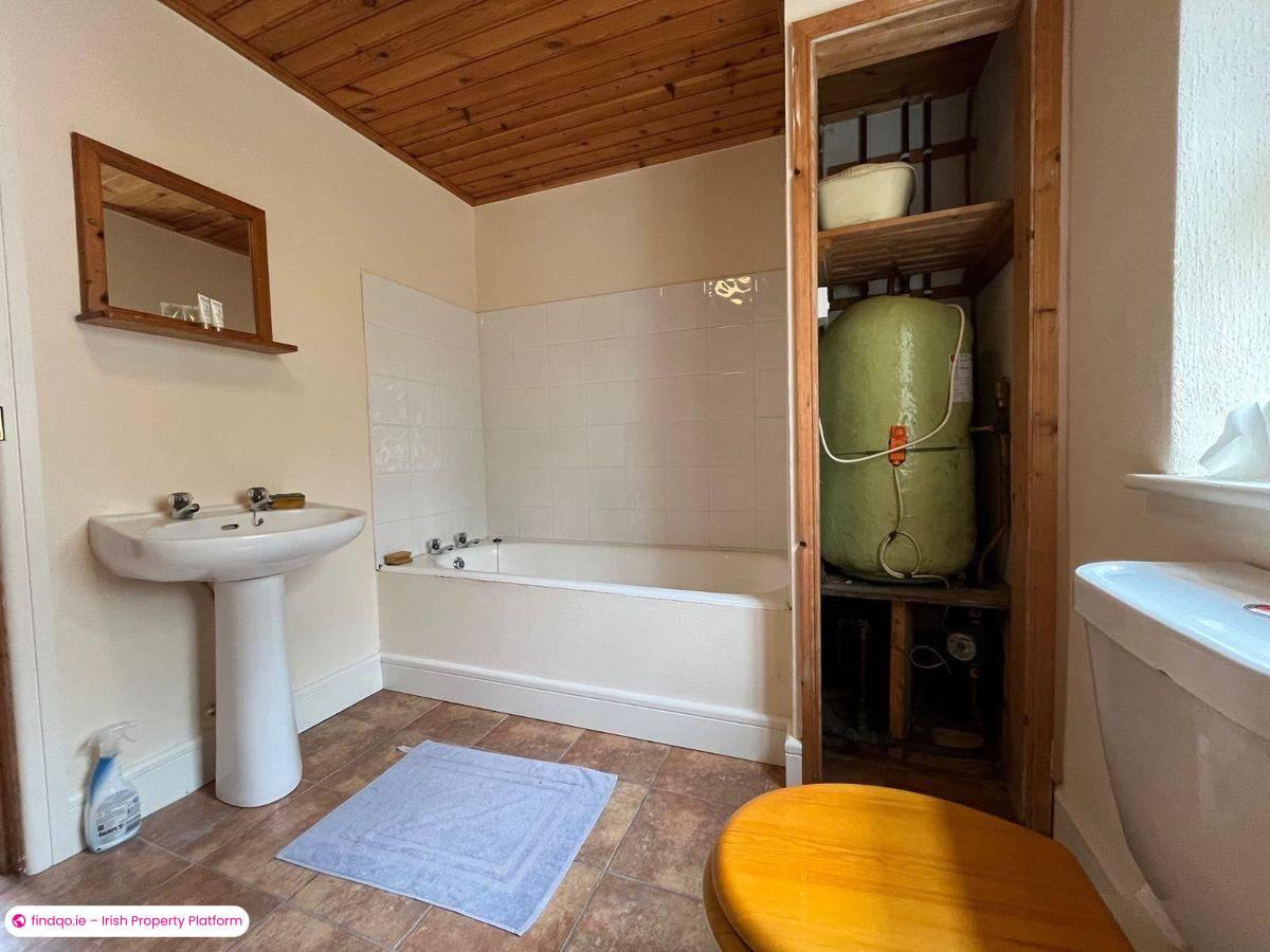 Detached house for Sale in Drimoleague, Cork