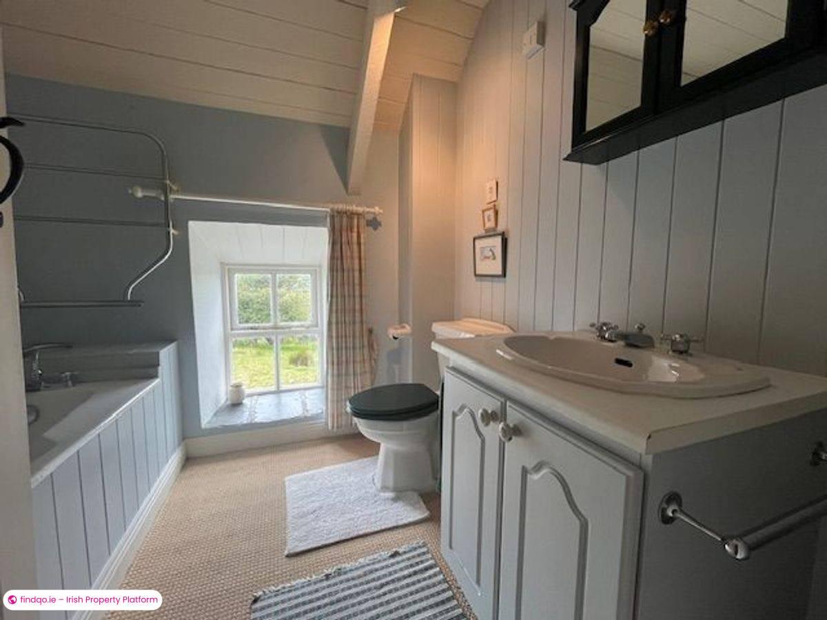 Detached house for Sale in Dunmanus, Cork