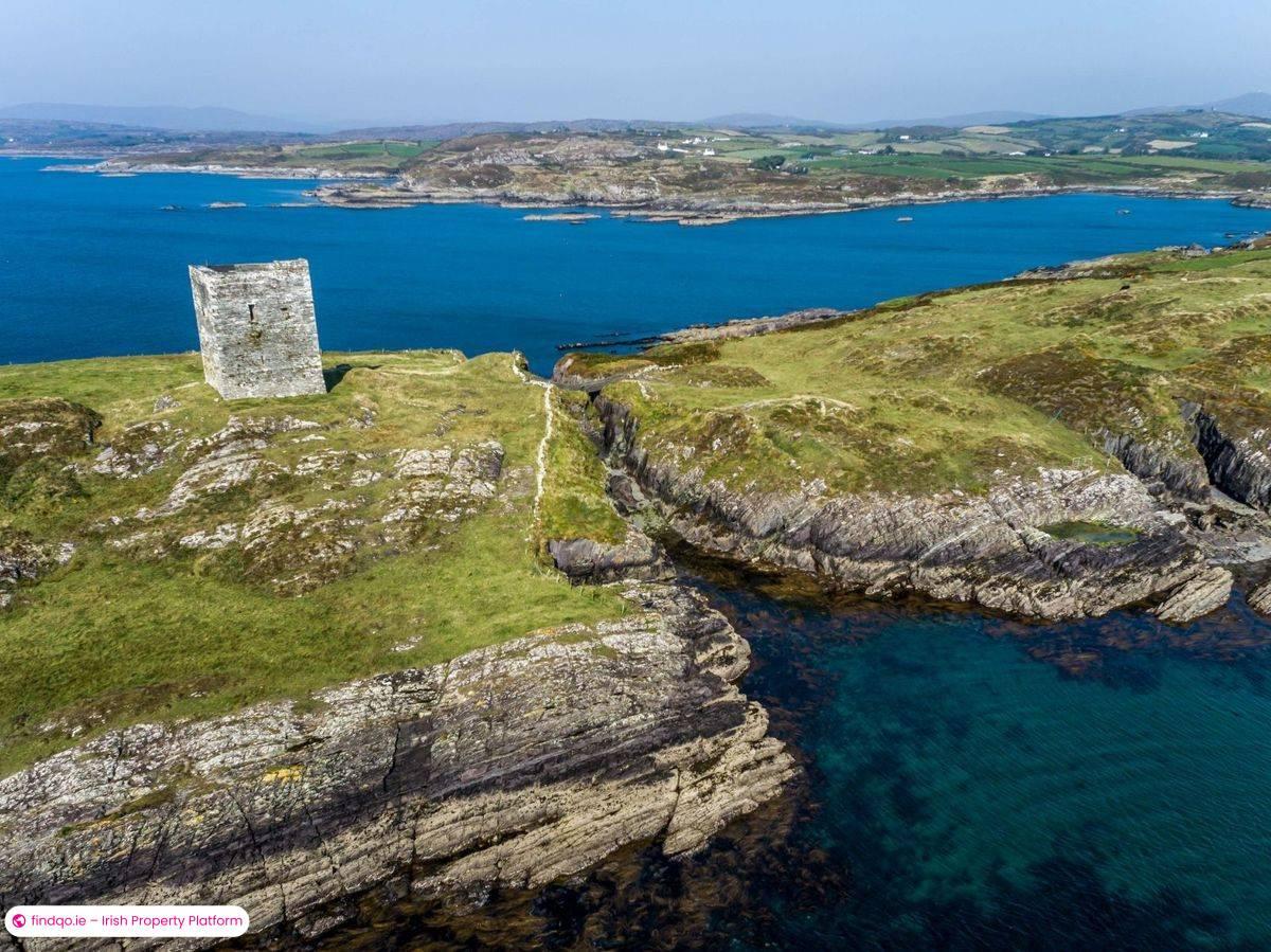 Detached house for Sale in Schull, Cork