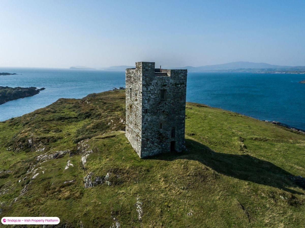 Detached house for Sale in Schull, Cork