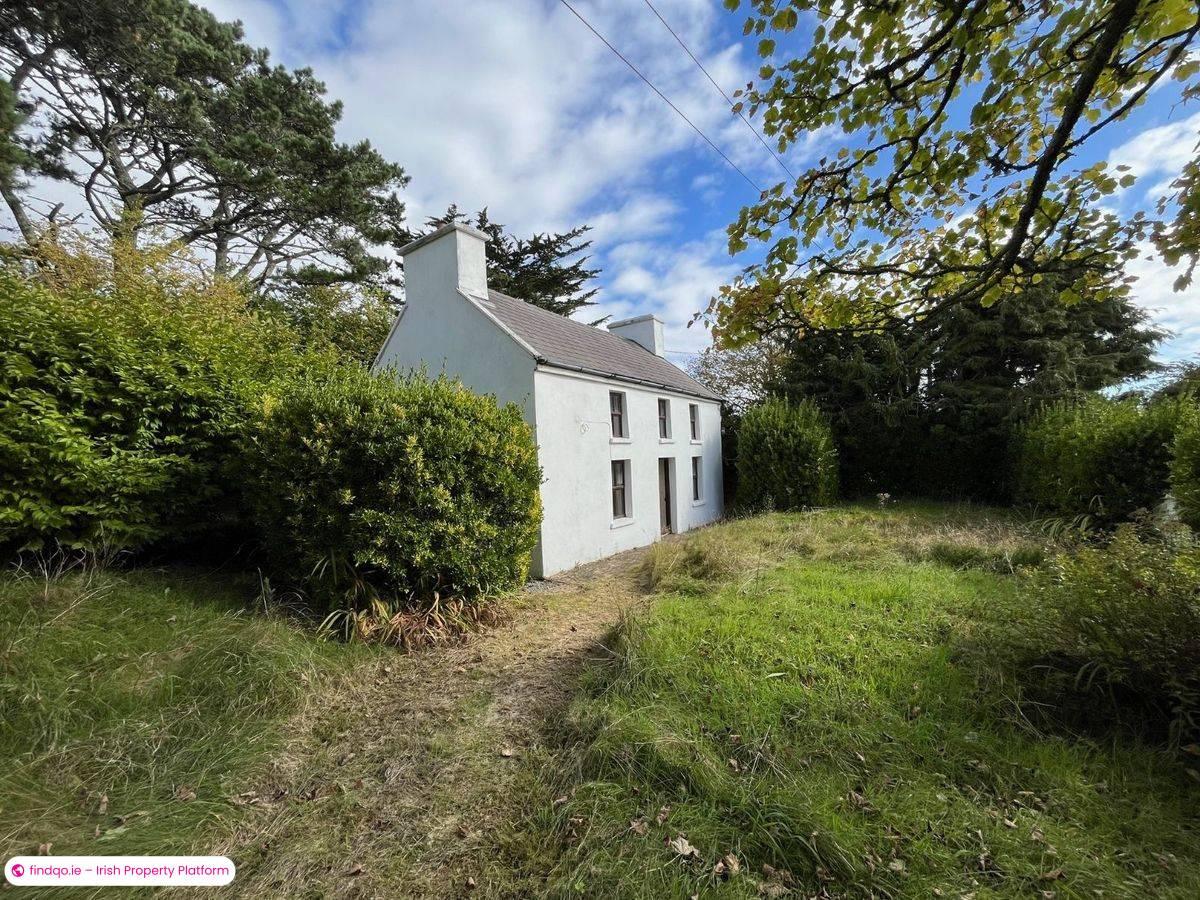 Detached house for Sale in Goleen, Cork