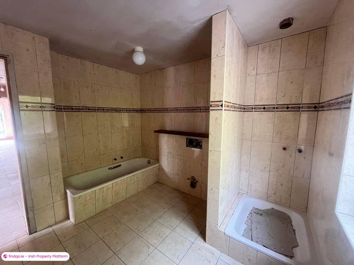 Detached house for Sale in Glengarriff, Cork