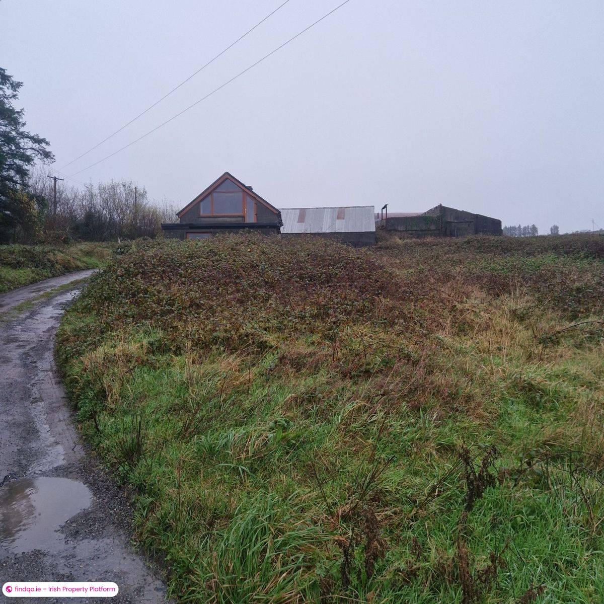 Detached house for Sale in Bantry, Cork