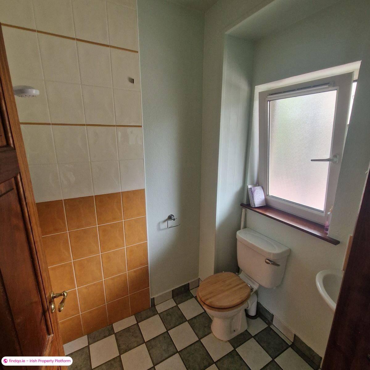 Detached house for Sale in Bantry, Cork