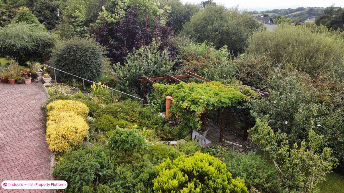 Detached house for Sale in Bantry, Cork