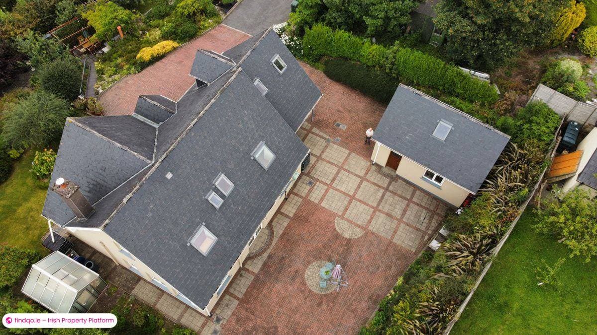 Detached house for Sale in Bantry, Cork