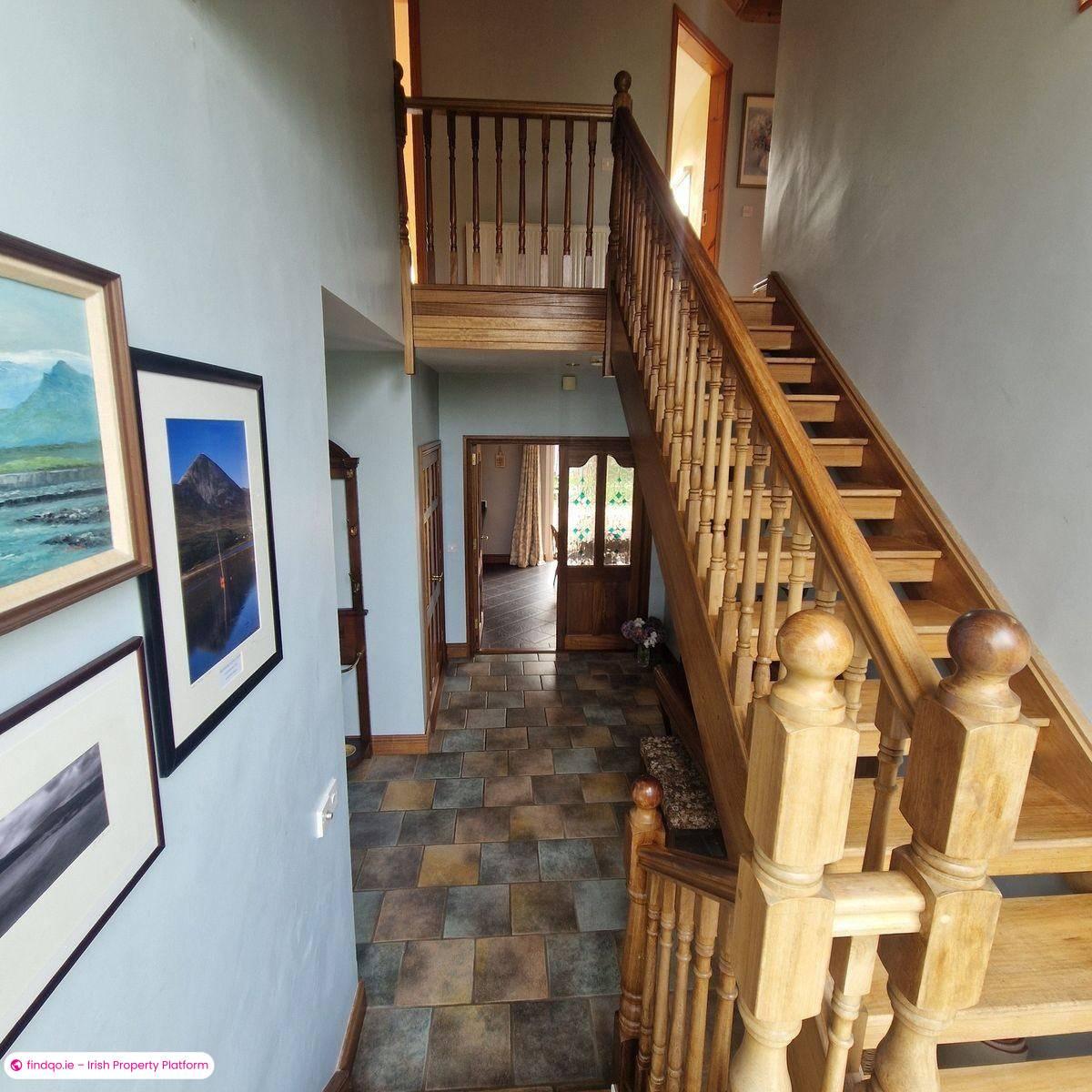 Detached house for Sale in Bantry, Cork