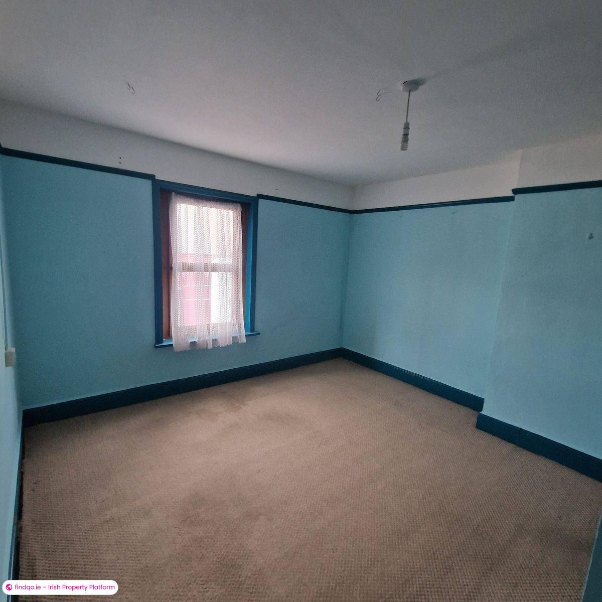 Terraced house for Sale in Bantry, Cork