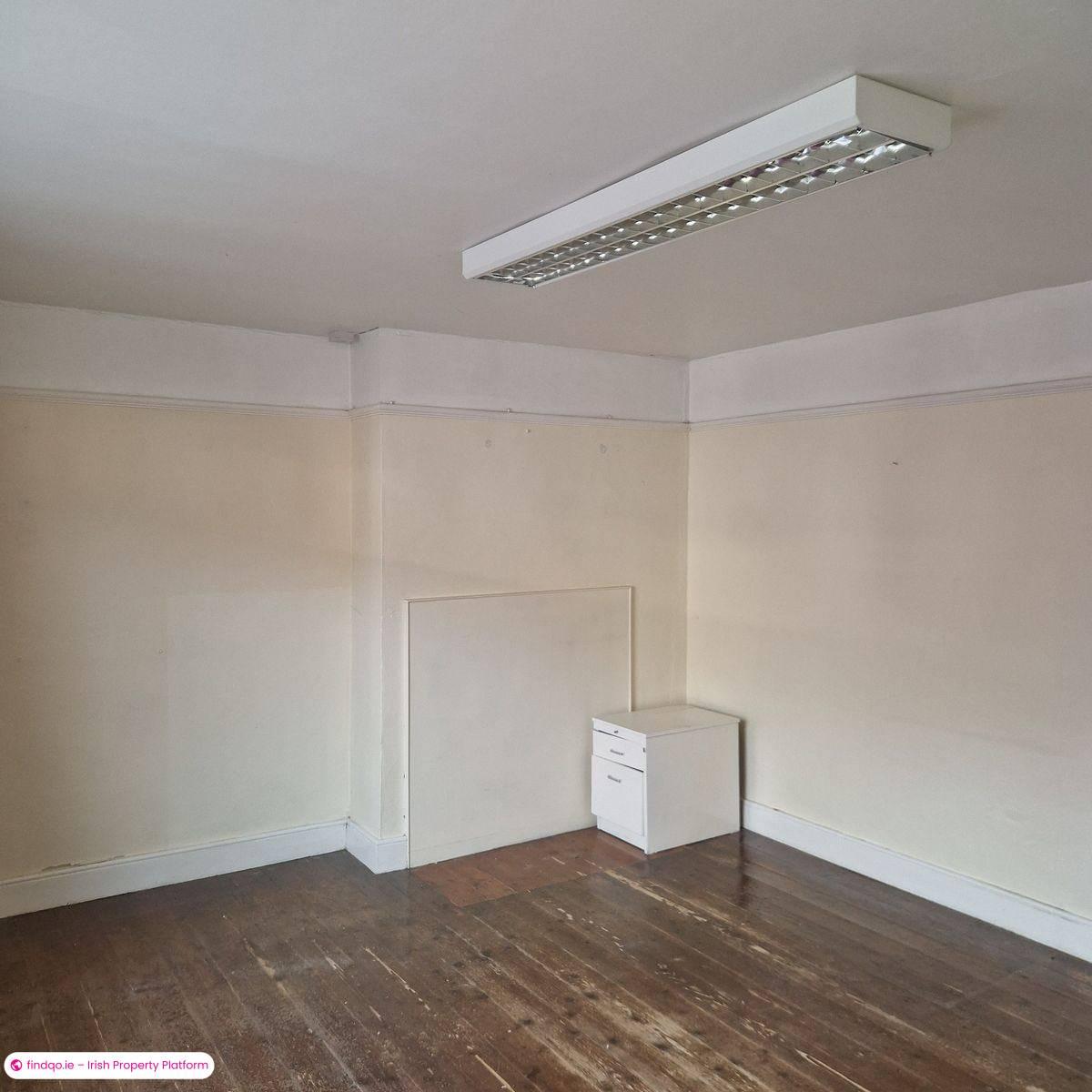 Terraced house for Sale in Bantry, Cork