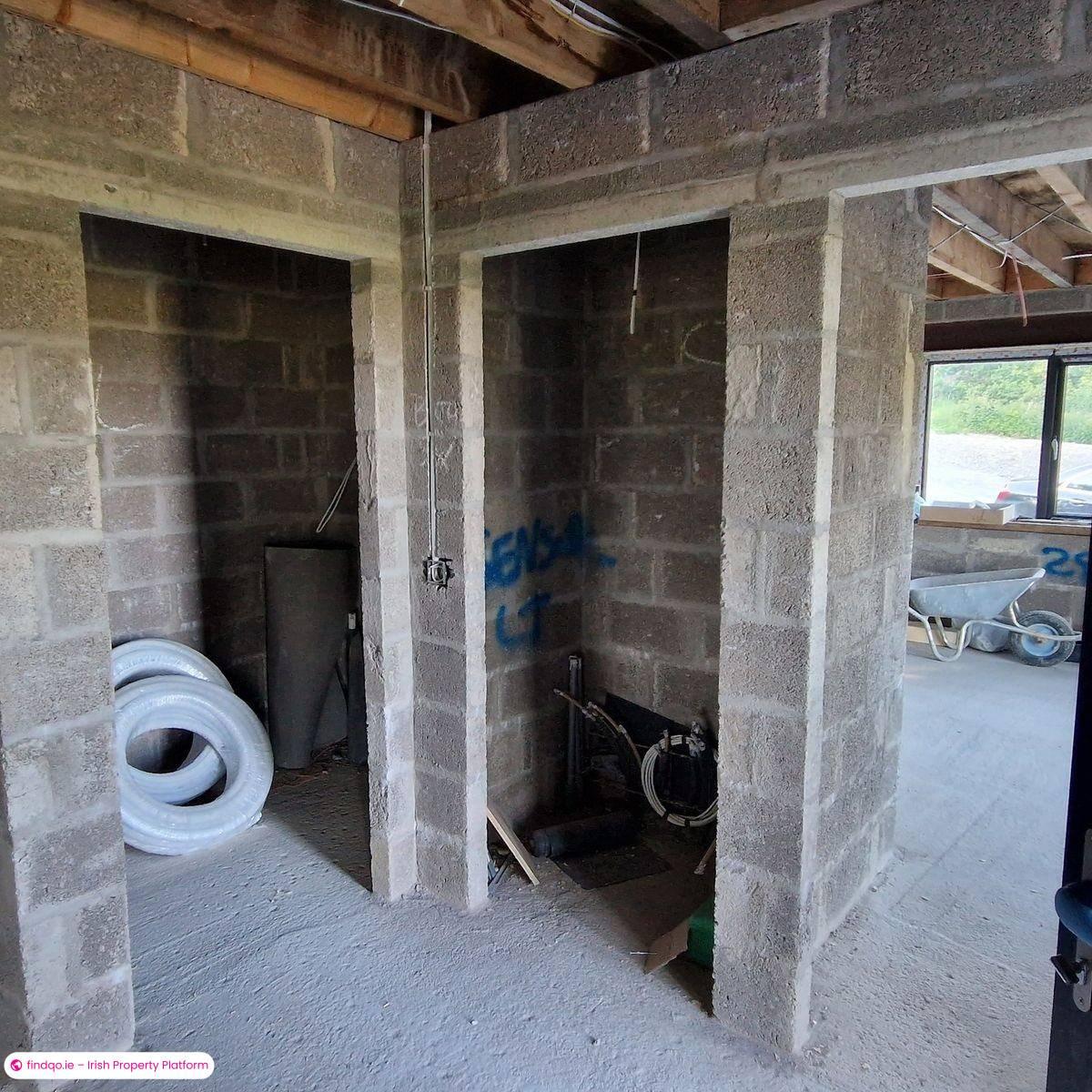 Detached house for Sale in Bantry, Cork