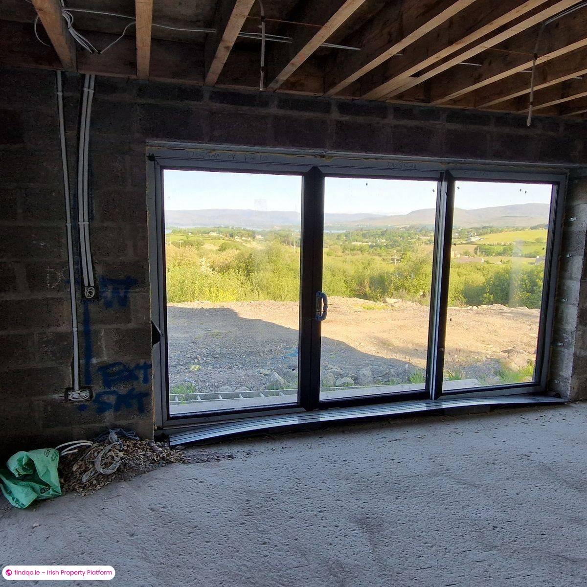 Detached house for Sale in Bantry, Cork