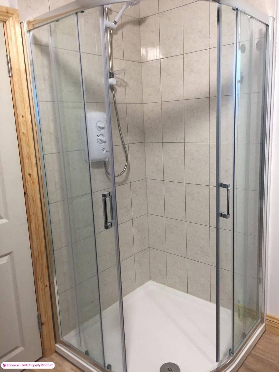 Semi-detached house for Sale in Bantry, Cork