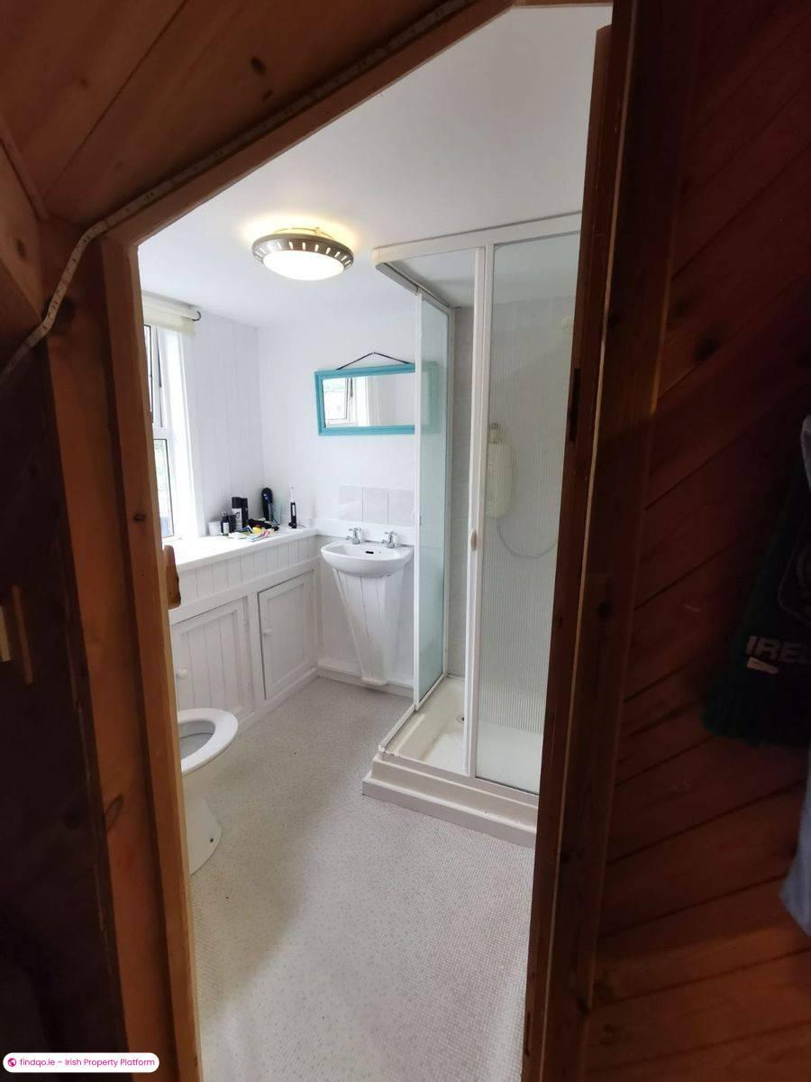 Detached house for Sale in Bantry, Cork