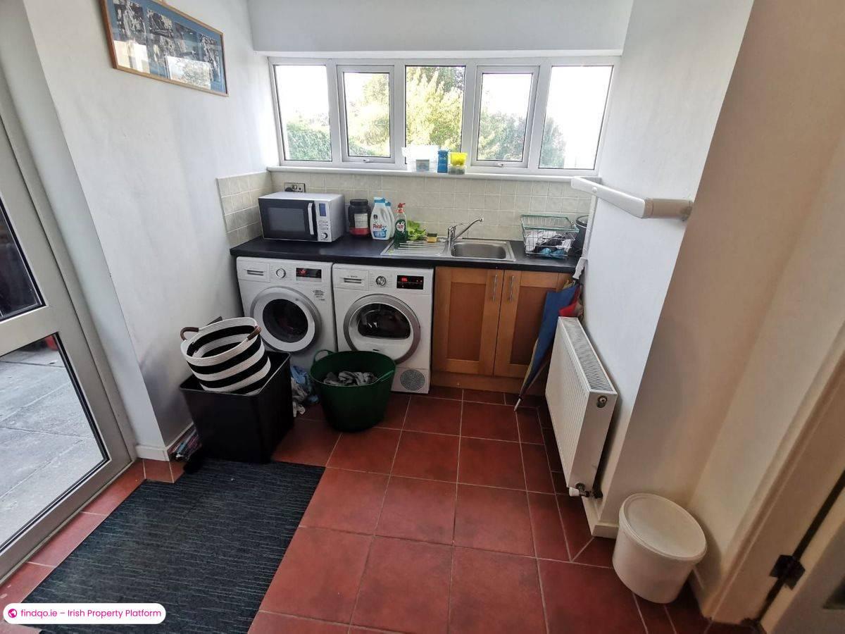 Detached house for Sale in Bantry, Cork