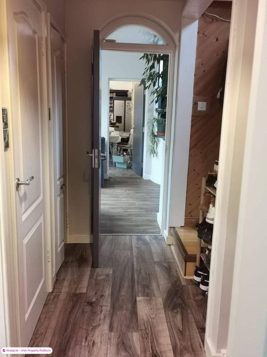 Detached house for Sale in Bantry, Cork