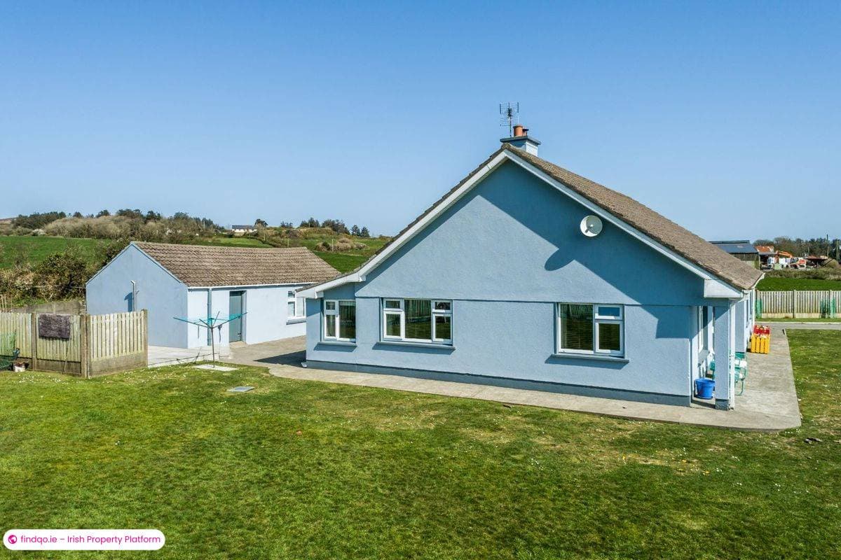 Detached house for Sale in Ballydehob, Cork