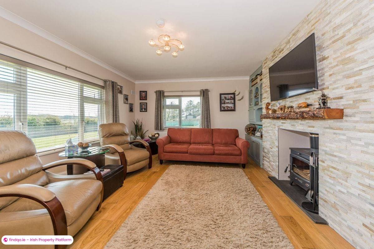 Detached house for Sale in Ballydehob, Cork