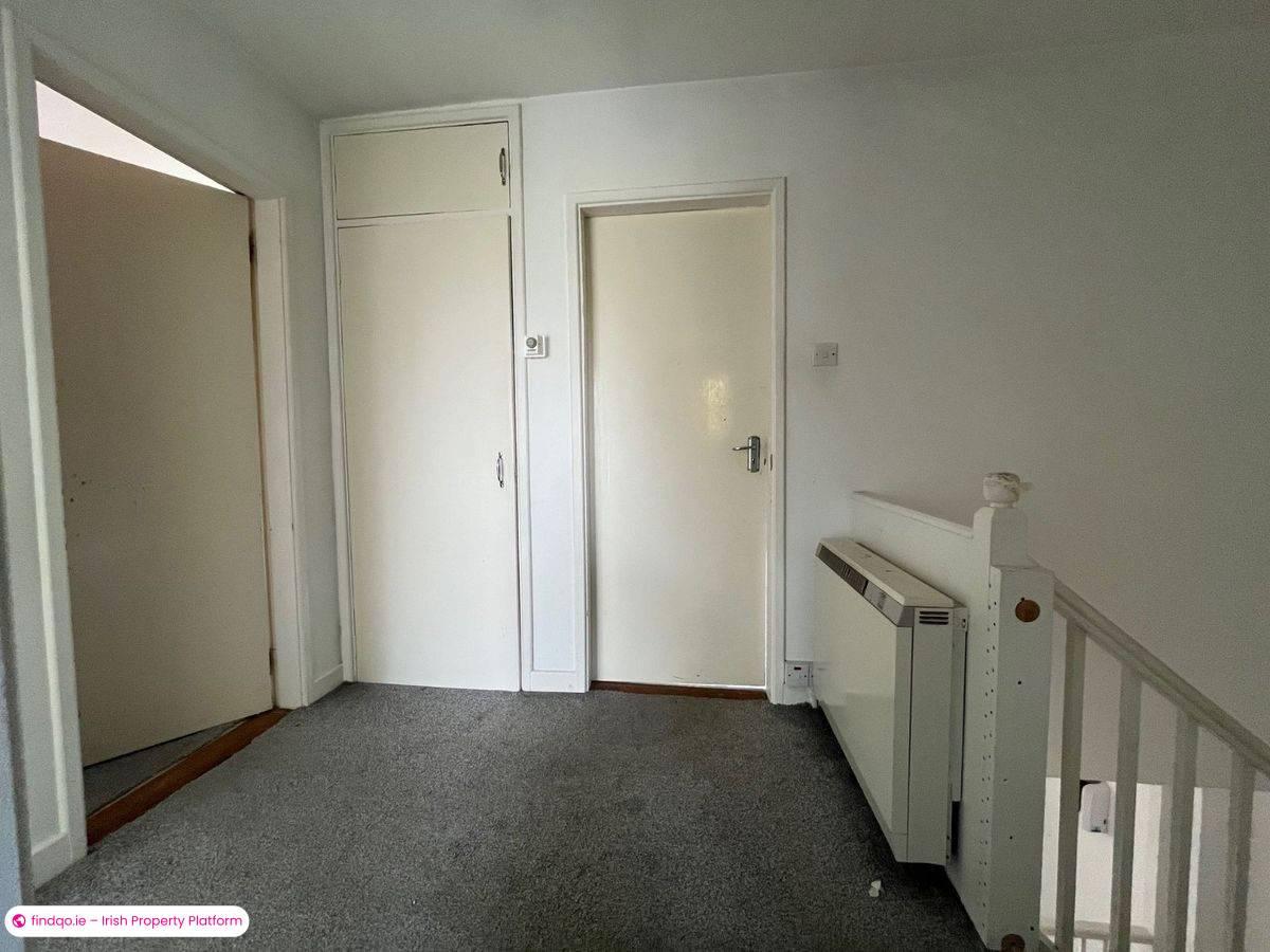 Semi-detached house for Sale in Schull, Cork