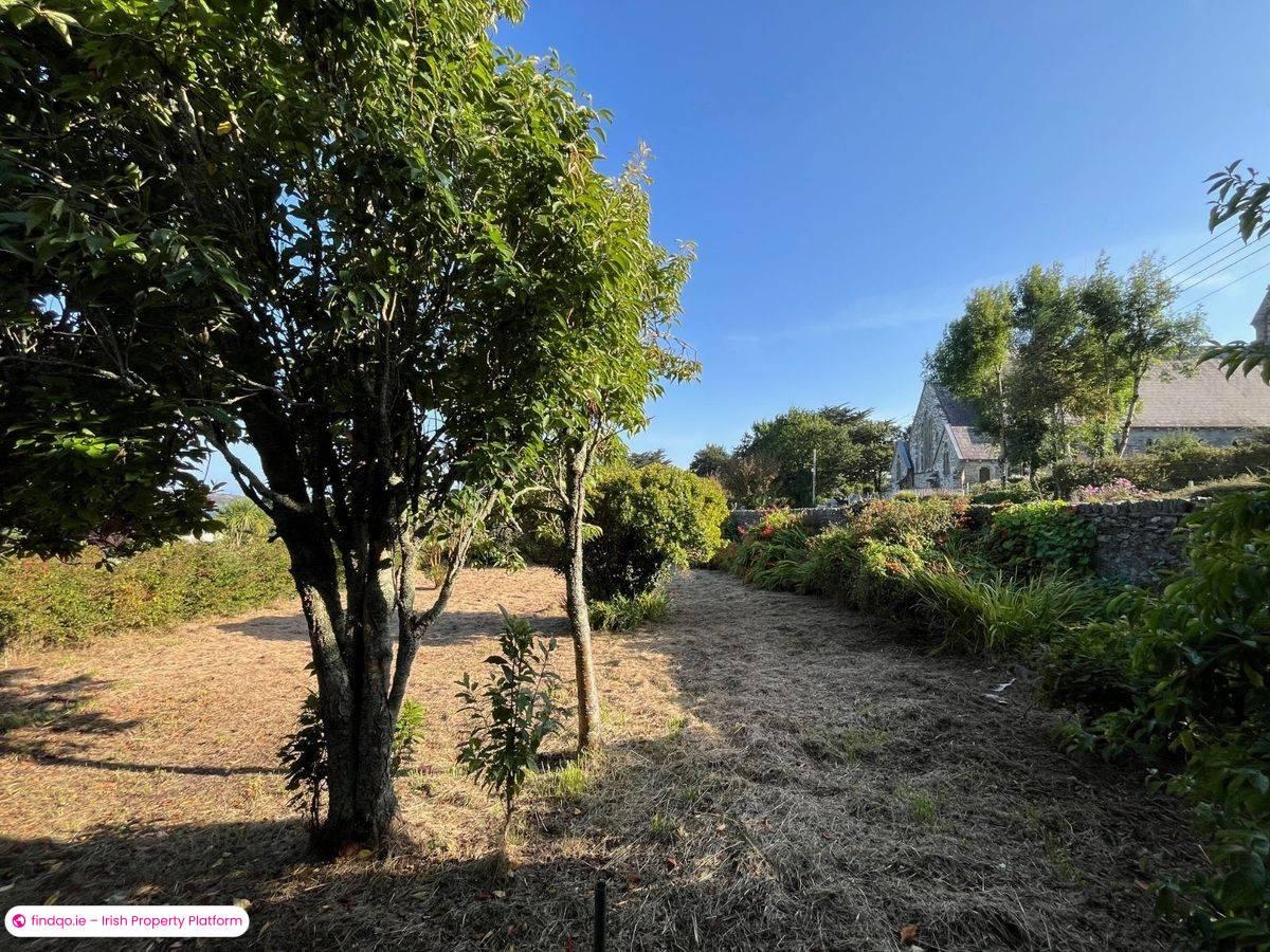 Semi-detached house for Sale in Schull, Cork