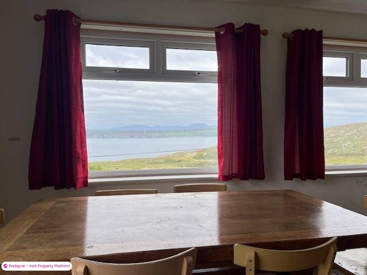 Detached house for Sale in Goleen, Cork