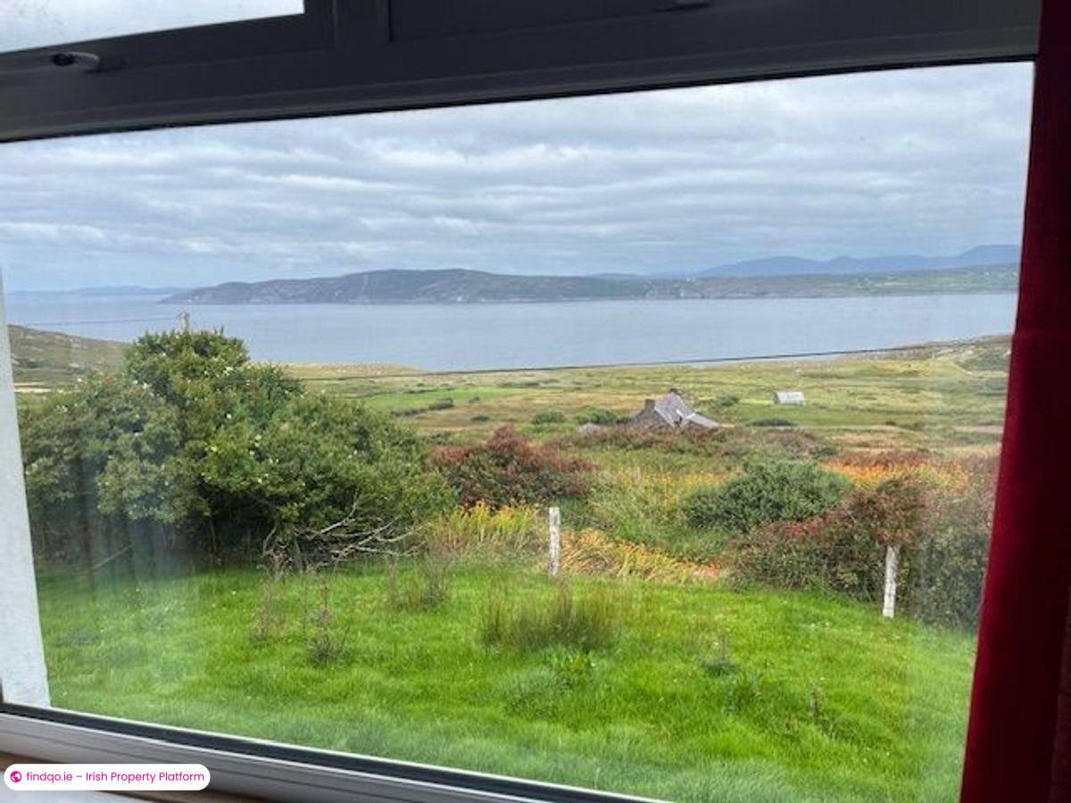 Detached house for Sale in Goleen, Cork