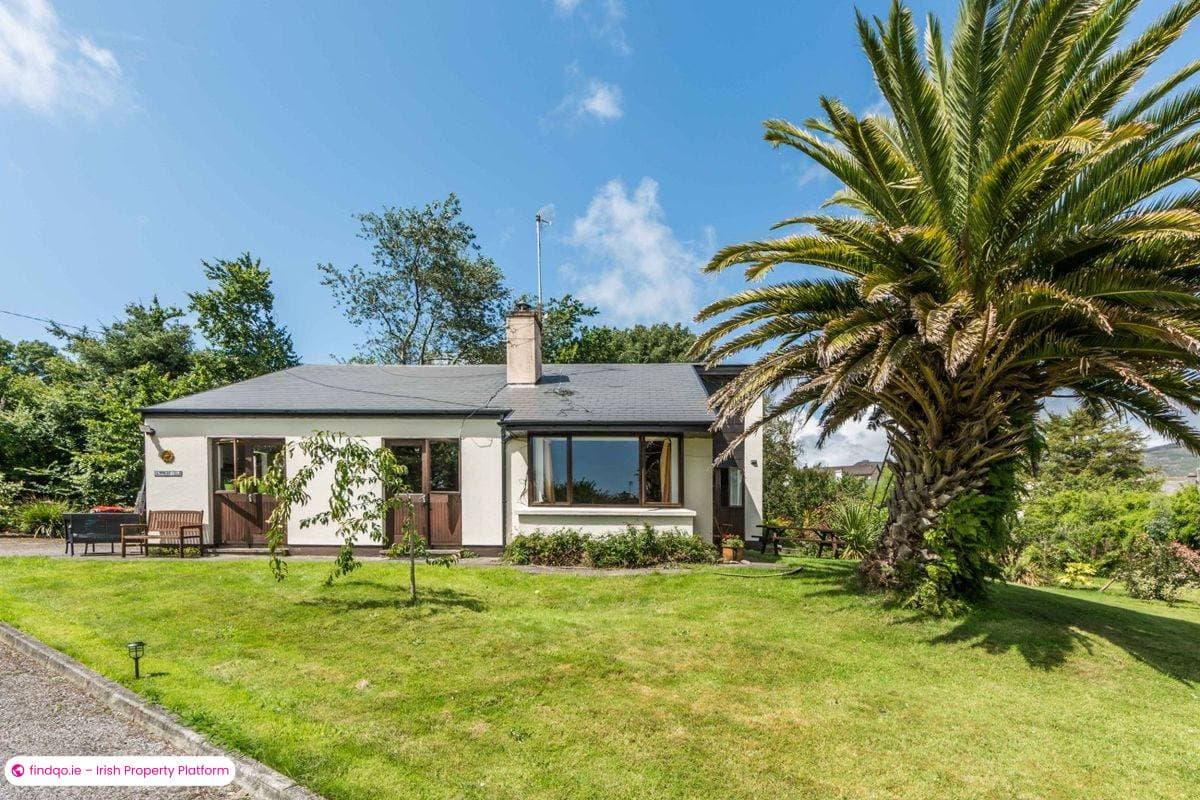 Detached house for Sale in Schull, Cork